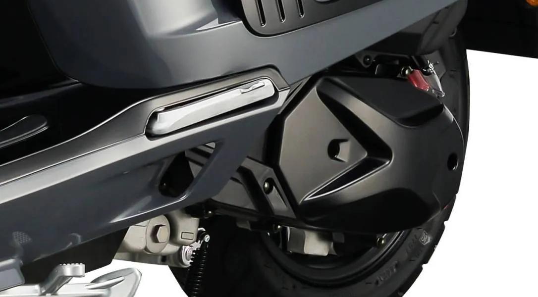 株洲南方雅马哈踏板,株洲南方150复古踏板车