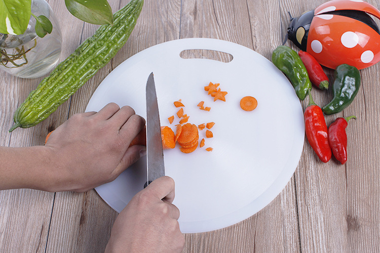 菜刀选购攻略,做了几十年菜的阿姨