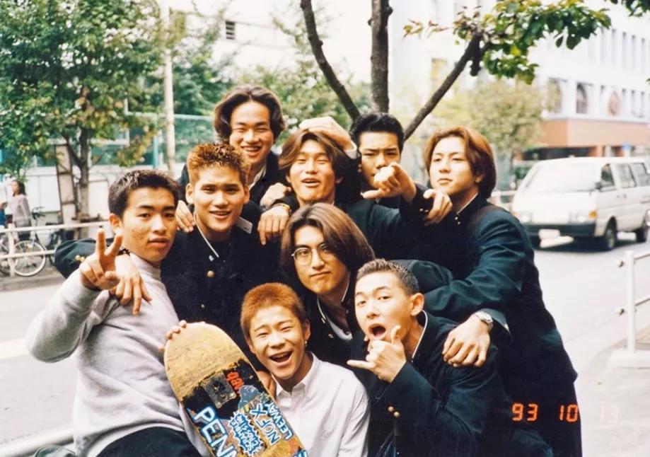 狂撒10亿送网友，花700亿“征女友”绕月旅行：是有钱人的快乐？