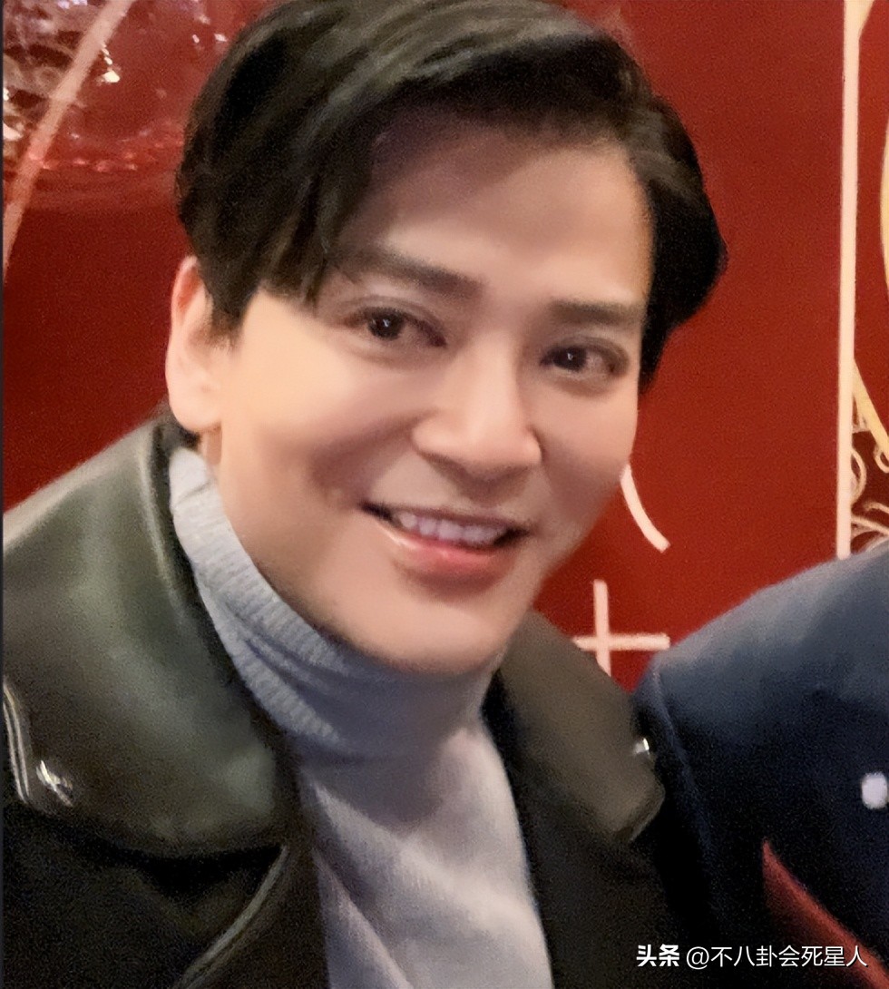 巫婆鼻整容对比,蛇精脸巫婆