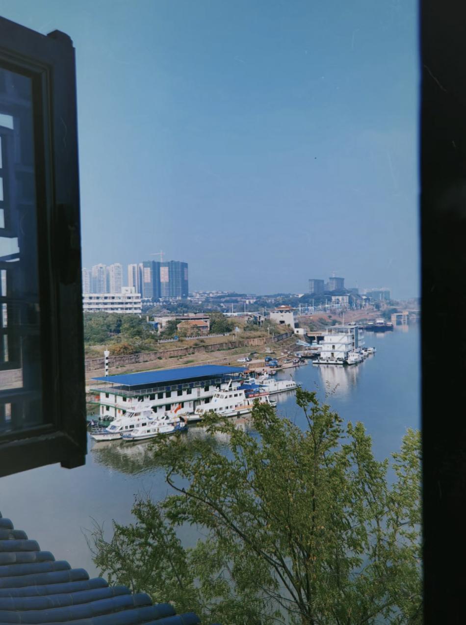 湖南美食小县城,湖南第二大最穷城市