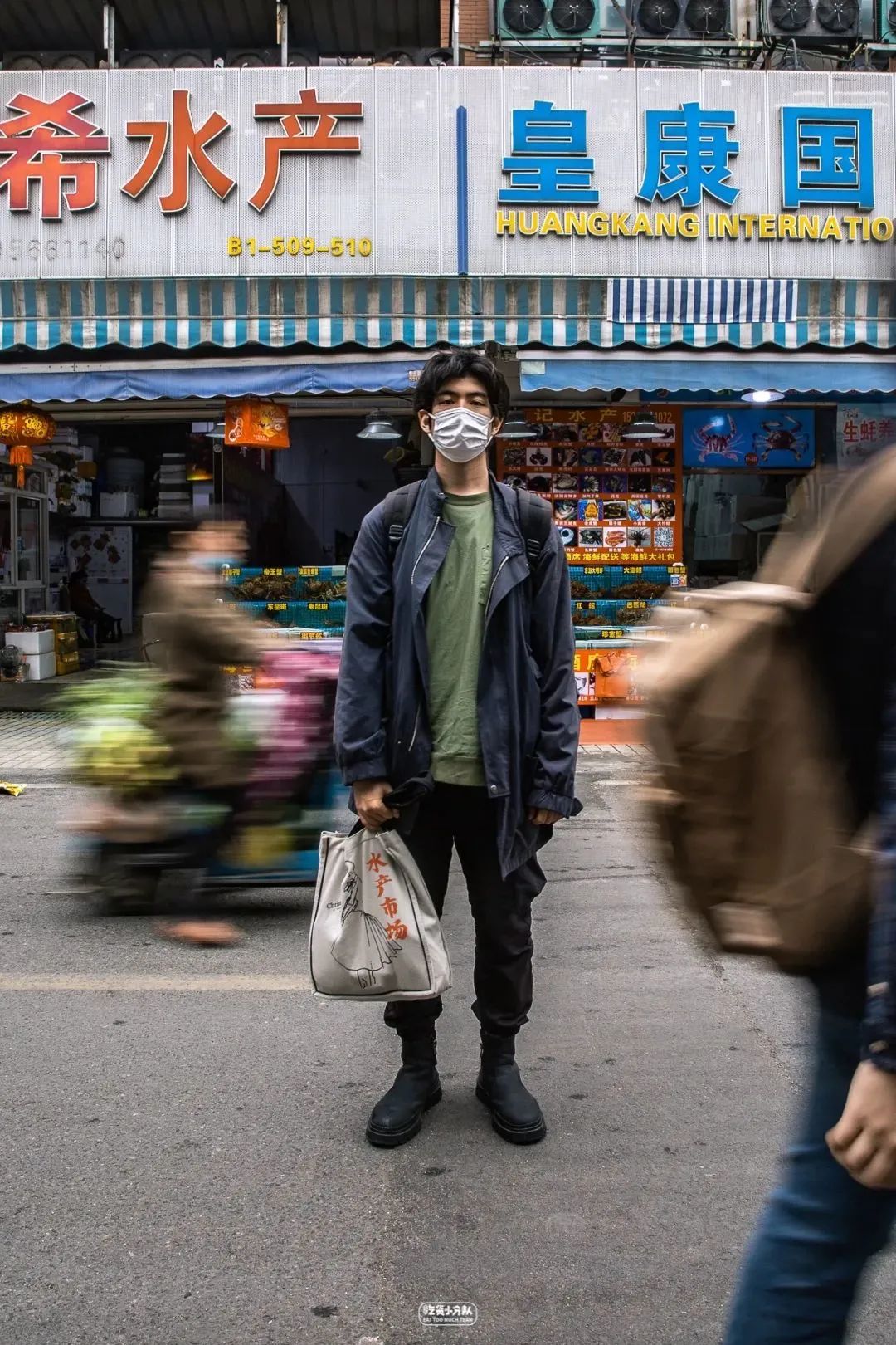 上海最好吃最便宜的火锅在哪里,上海最好吃的小吃在哪几条路上