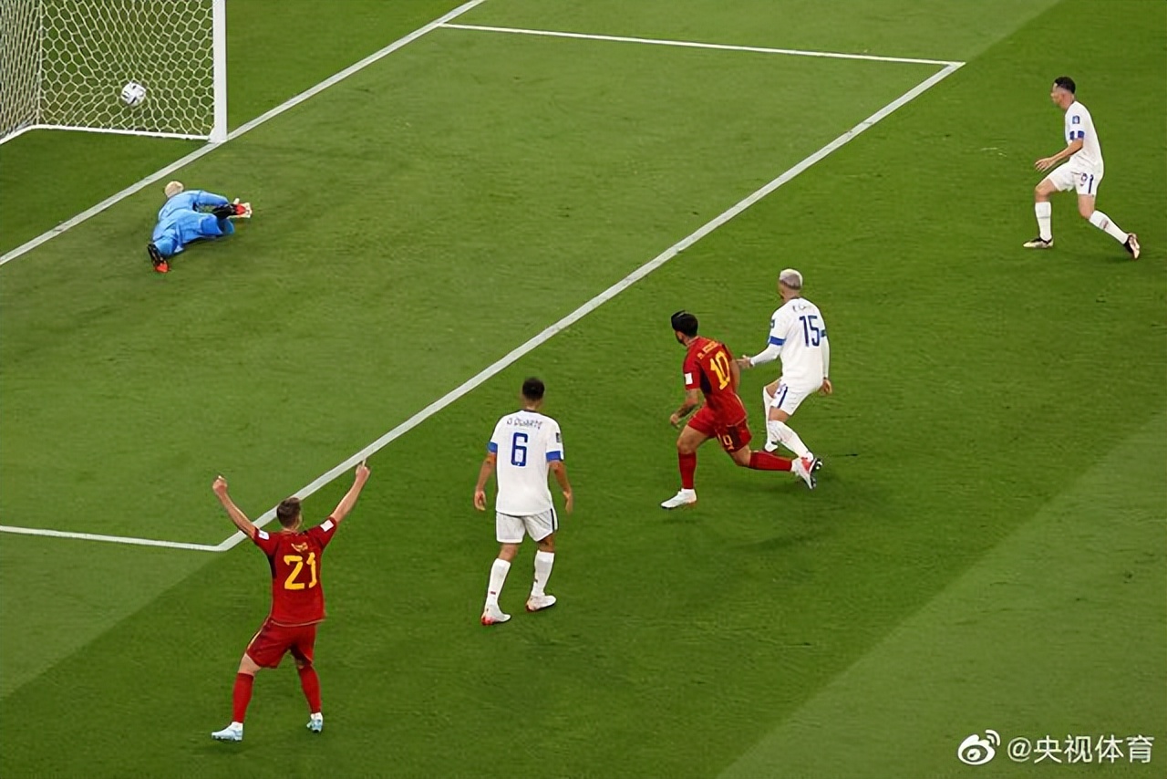 世界杯最新积分榜:今夜谁能晋级?梅西命悬一线?