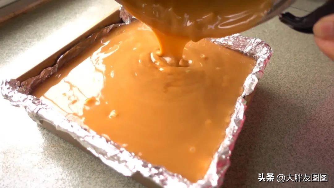 如何在家做出滑爽的马蹄糕？做法和配方都给你，特别简单