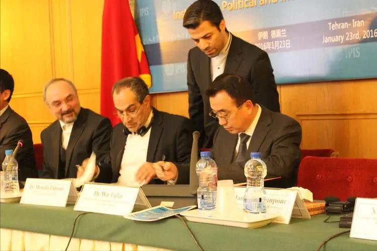 中国用什么货币购买伊朗石油,中国可以用美元现金买伊朗石油吗