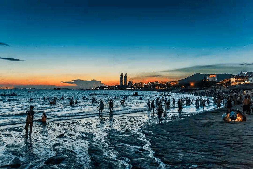 印度美女来中国旅游，第3天回国，心里纳闷：中国的钱很好赚？