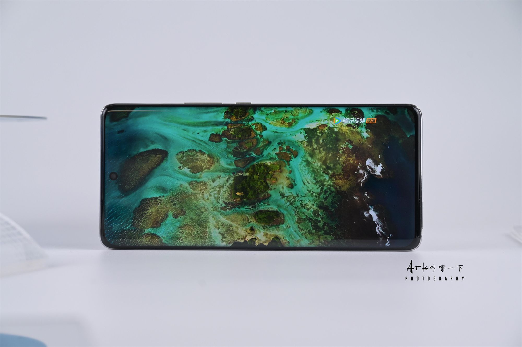 去年的荣耀70pro现在还值得买吗,荣耀70Pro基础配置