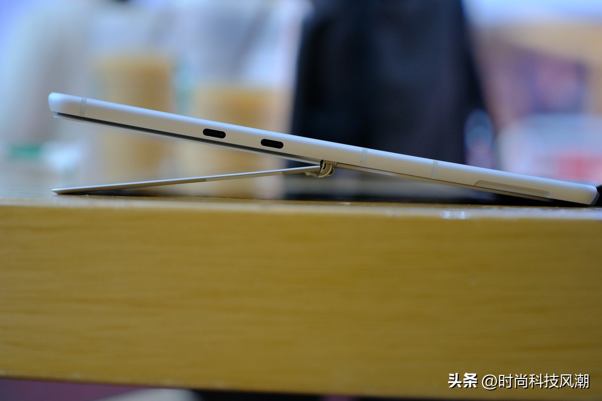 surfacepro9sq35g评测,surfacepro9对比笔记本电脑