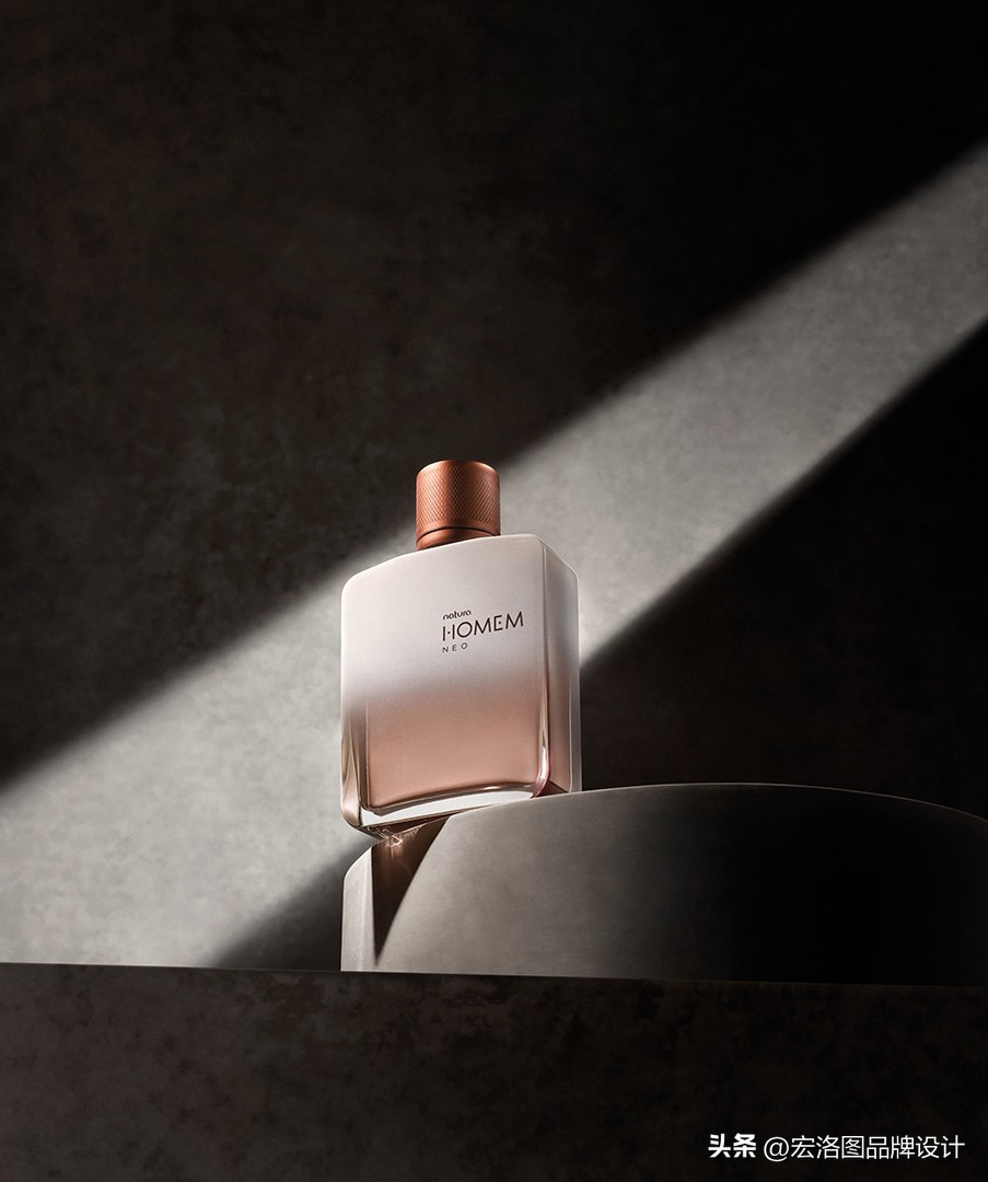 小众精炼护肤品的包装设计