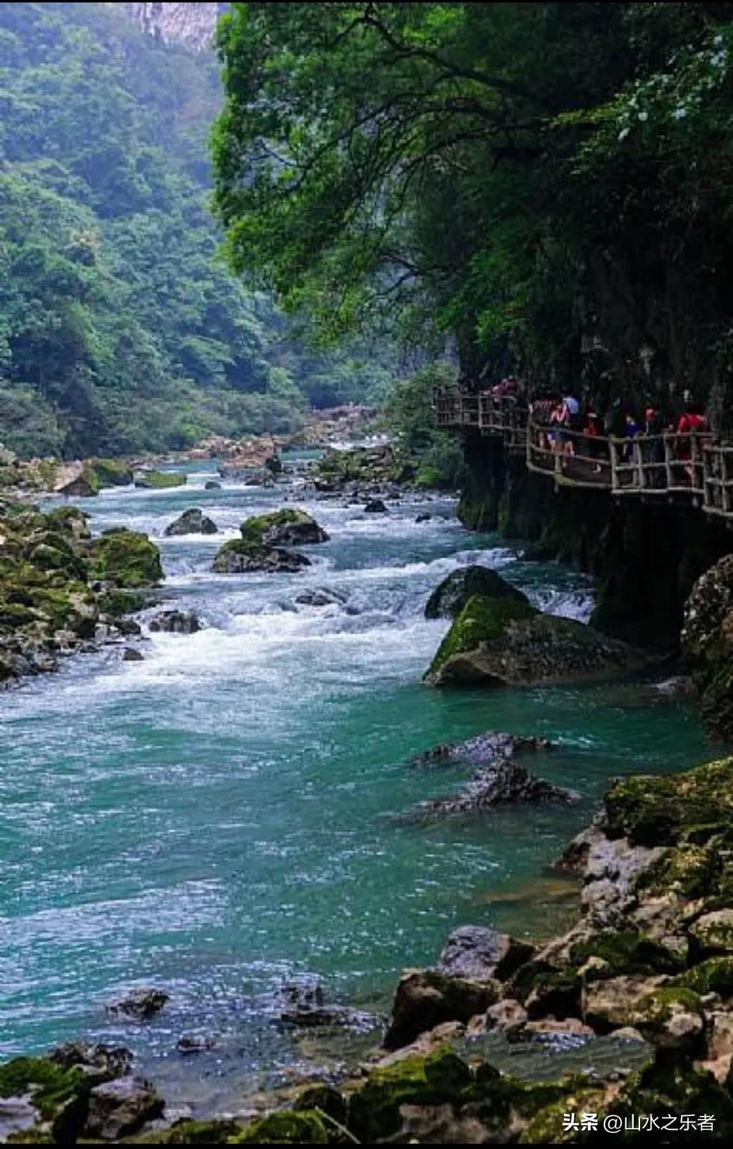 荔波小七孔最新视频,畅游小七孔