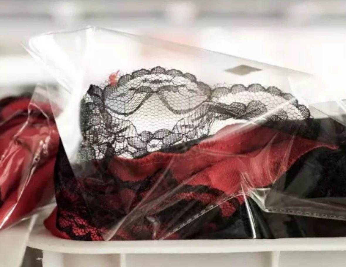 90后卖内衣一个月回本20万,90后小伙做衣服生意