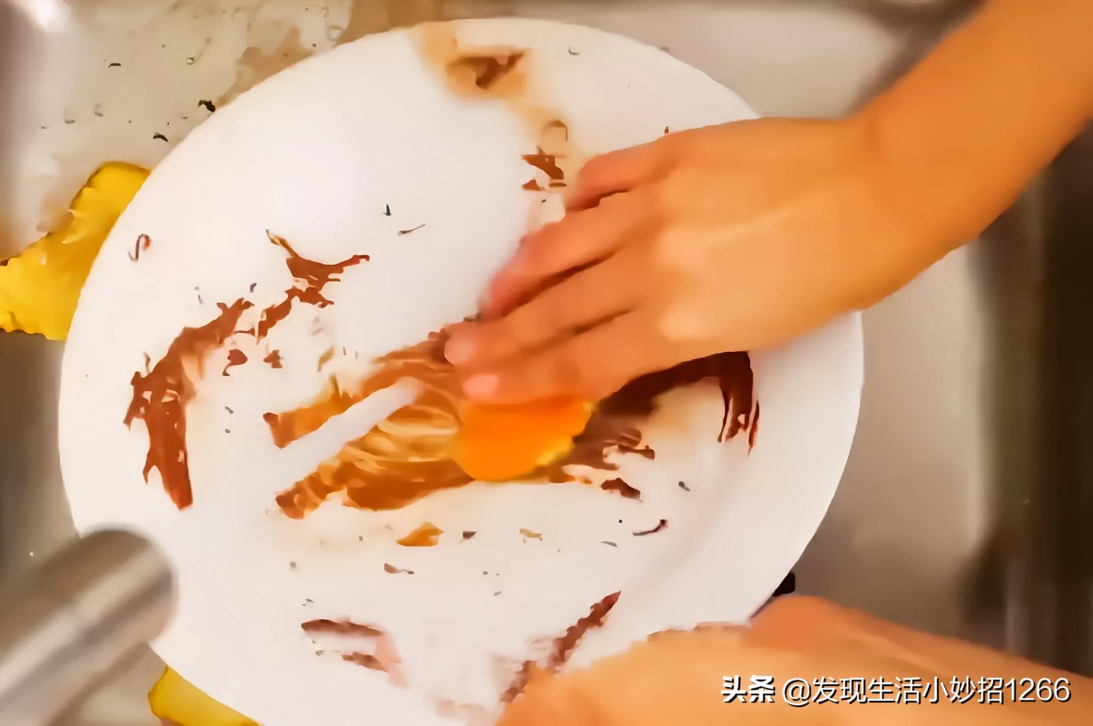 生活小妙招拖地拖不干净,发现更多有趣拖地小技巧