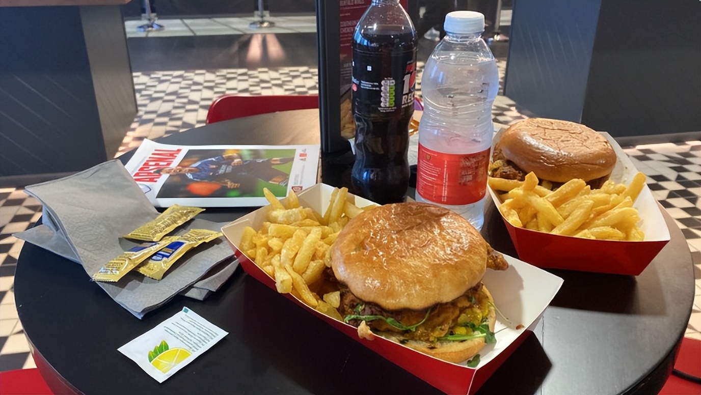 赶在英超大结局之前，看看哪个球场的餐食最好