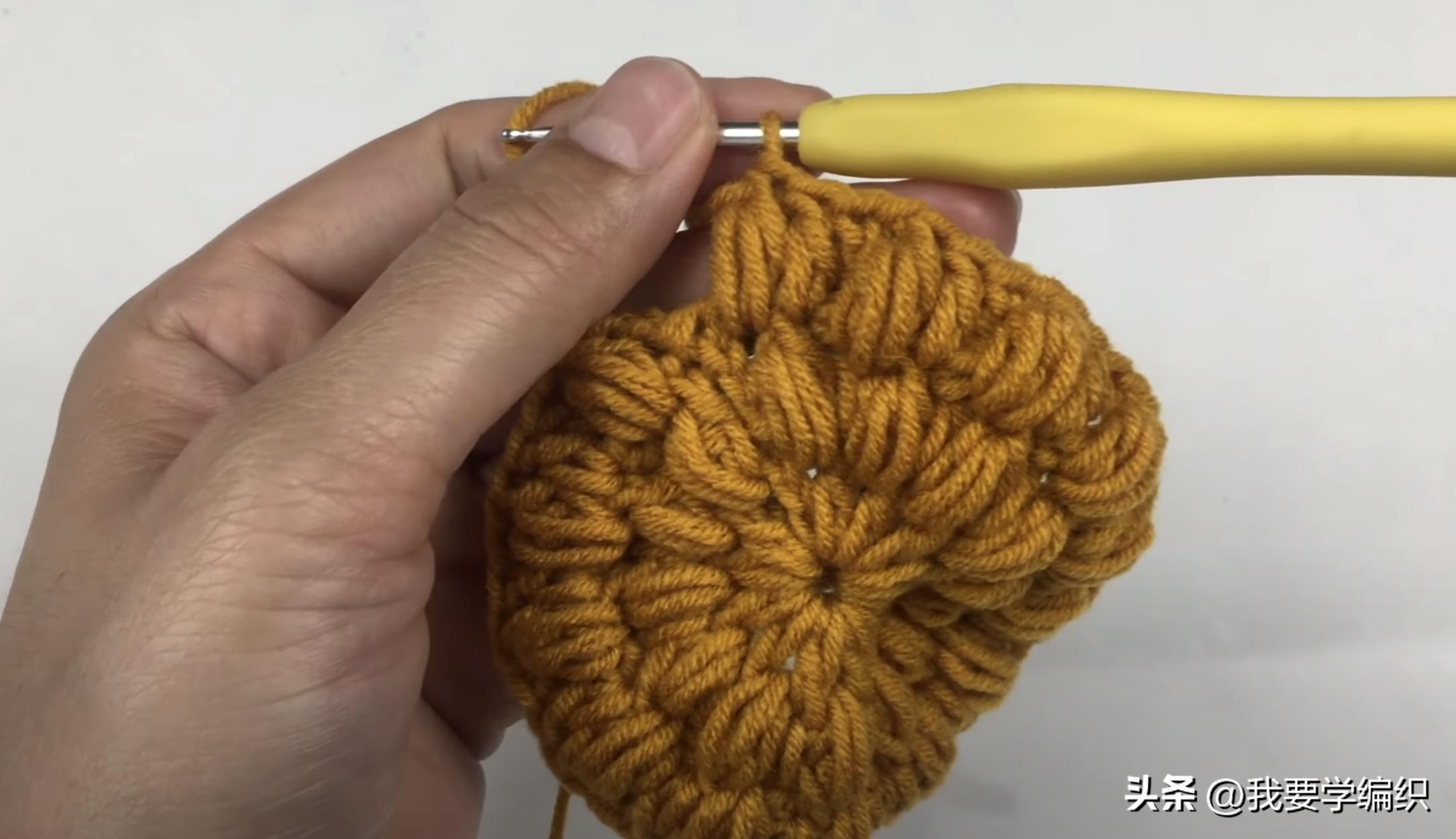 天冷了给自己钩一顶帽子,天冷了注意头部保暖