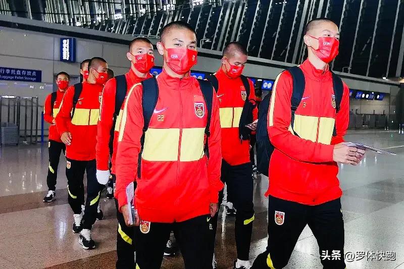 今日12点，U17国足对阵U17澳大利亚男足，前国脚杨晨真正挑战来了