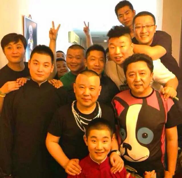 德云社相声演员有几个大胖子,相声德云社五大美男子