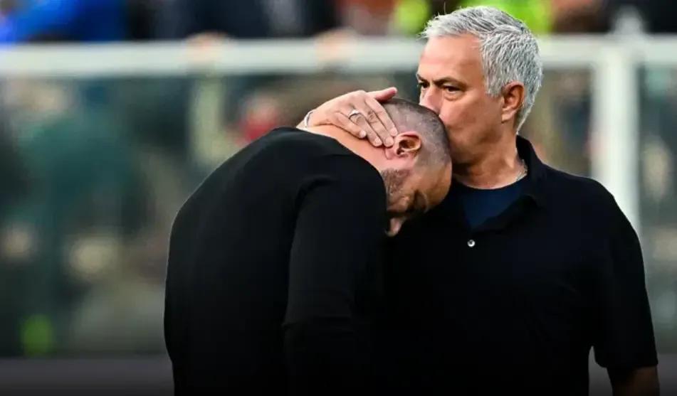 穆里尼奥阻止种族歧视,穆里尼奥阻止罗马球迷种族歧视