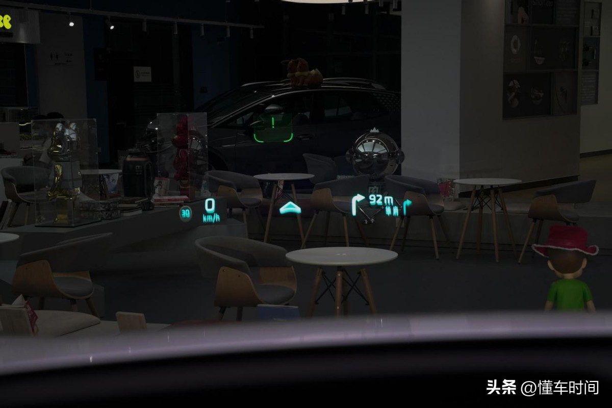 全新款飞凡r7顶配试驾,新豪华新智享飞凡R7的外形