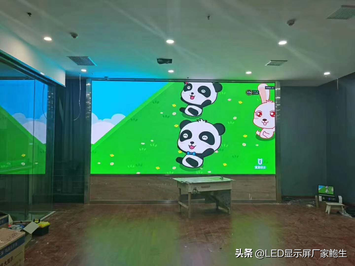 安徽led显示屏与液晶拼接屏的价格,上海led全彩屏液晶拼接屏