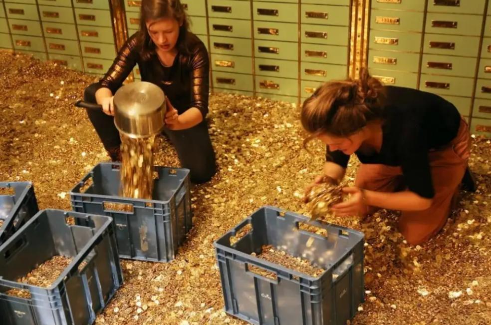 瑞士中立*局骗**的黑暗往事:纳粹的帮凶、洗钱的天堂、战争机器