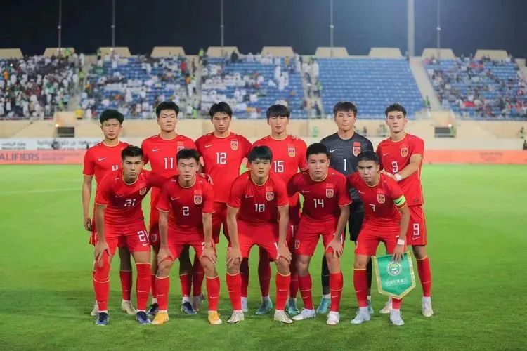 鑽嗛棬鐢疯冻,婀栧寳鑽嗛棬鐢峰