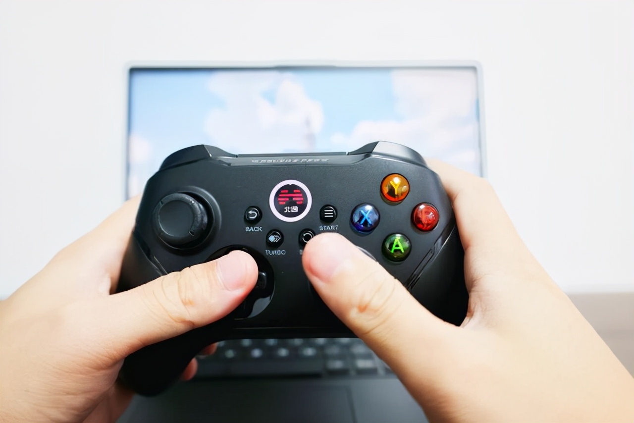 游戏玩家最爱，手柄的快乐值多少？北通阿修罗2Pro游戏手柄体验