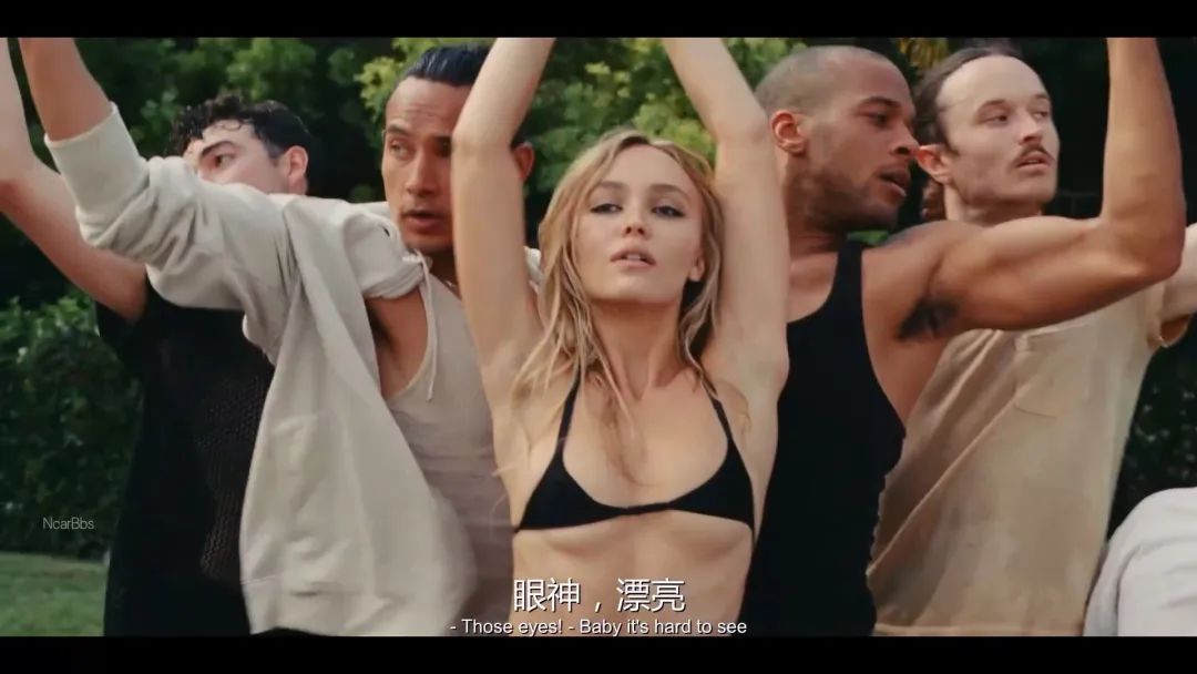 很欲很大胆，但它还是崩盘了