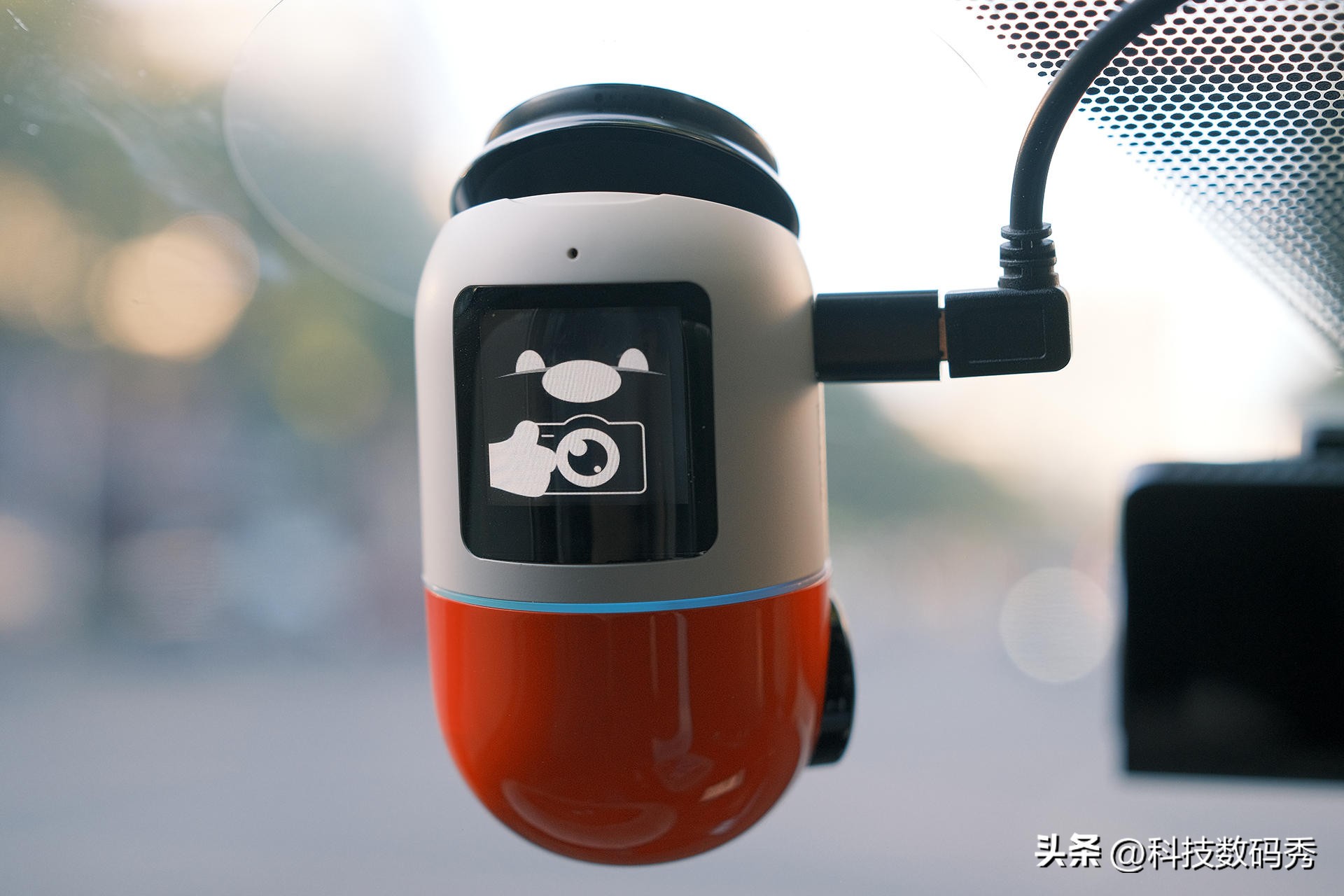 哨兵模式行车记录仪x200,行车记录仪带哨兵模式推荐