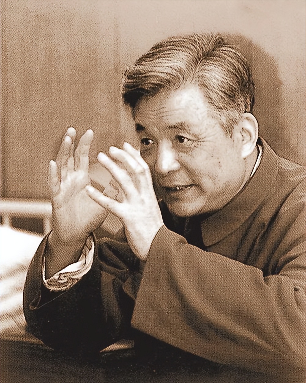 中国氢弹之父于敏,中国氢弹之父于敏阅读答案