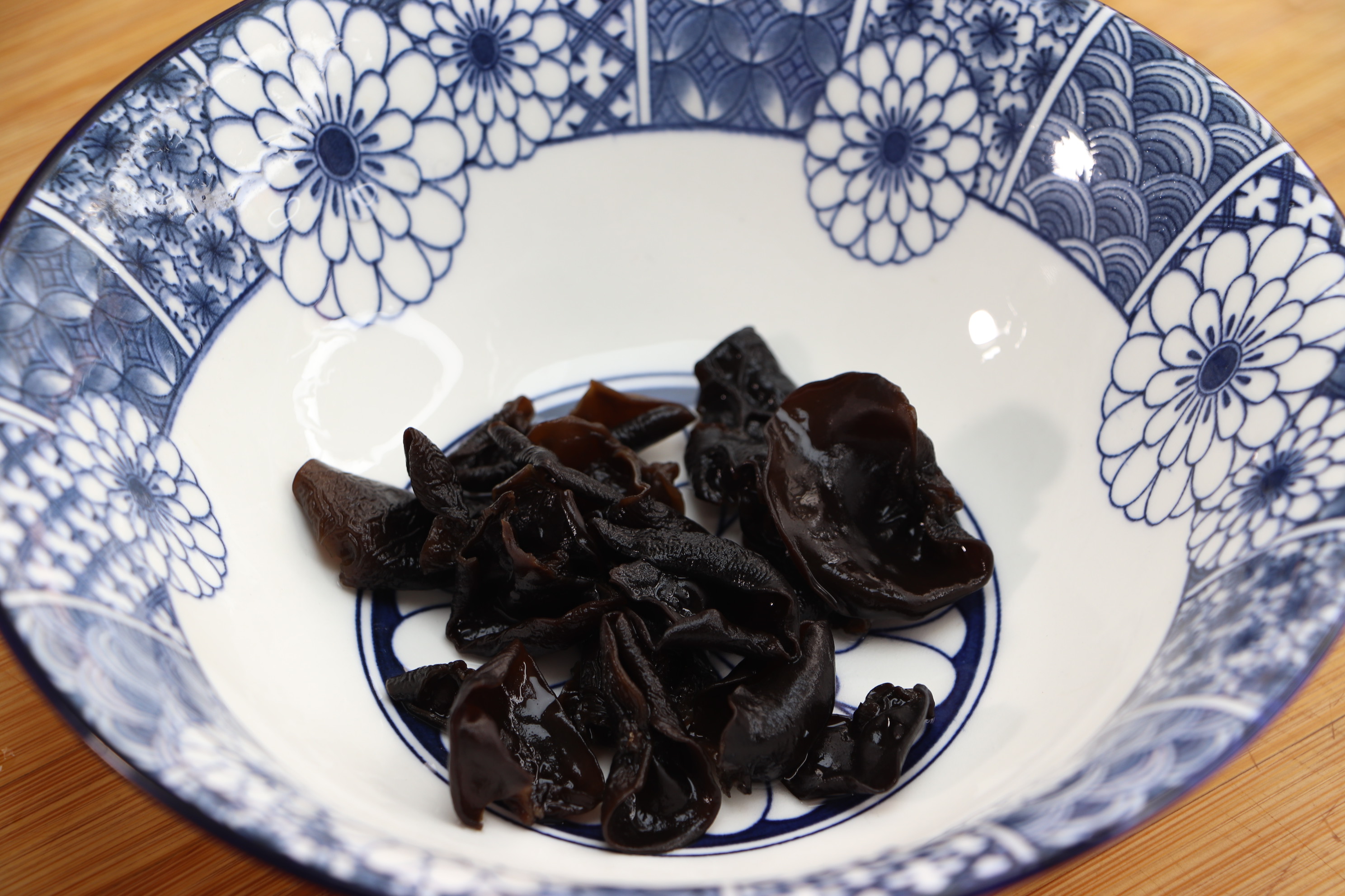 西兰花焯水好吃还是直接炒,炒西兰花千万别焯水大厨教你一招