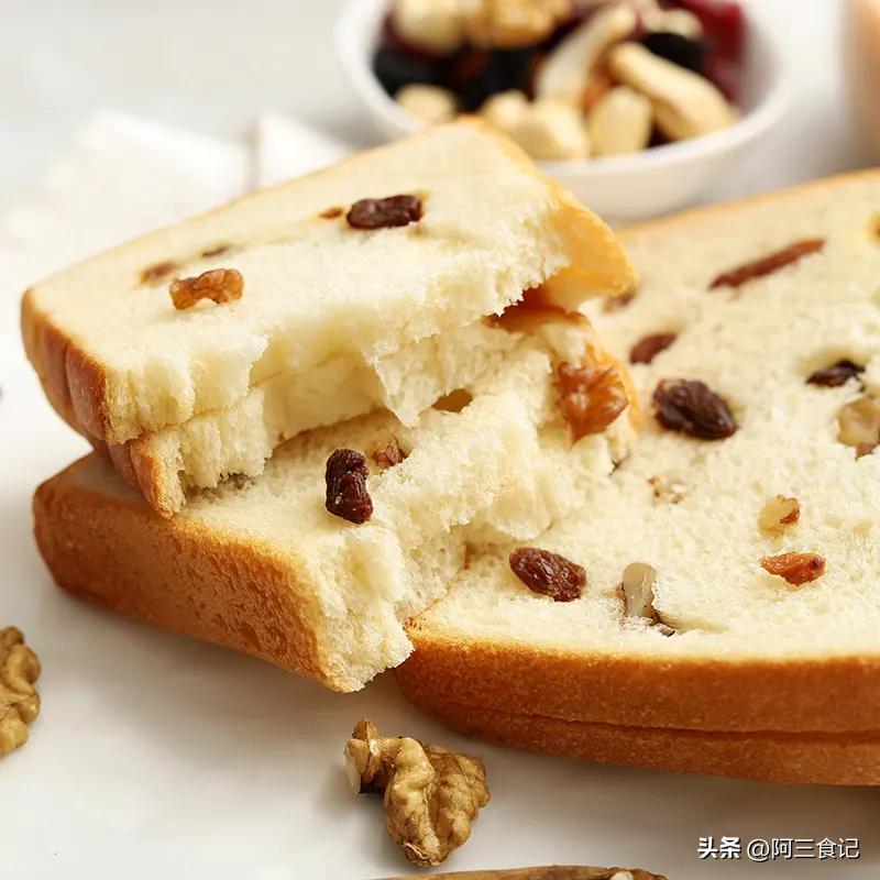 火车上带什么吃泡面,火车上爱吃泡面可以吃什么