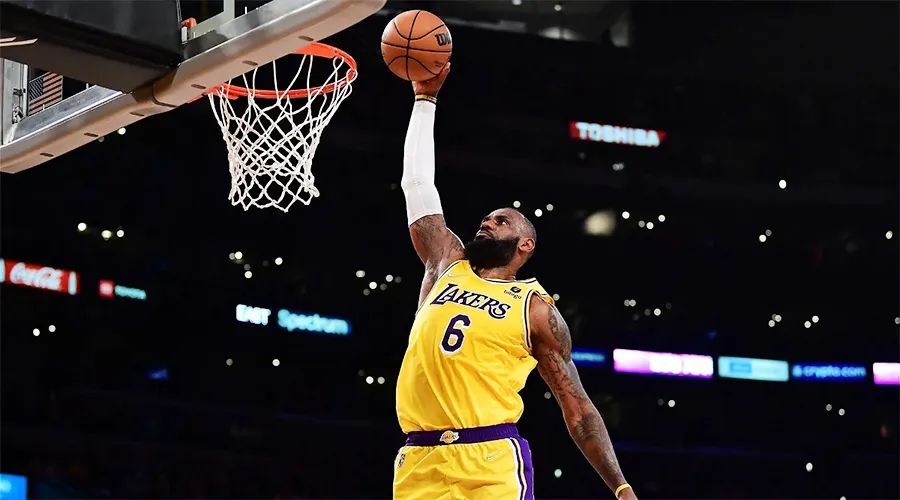 怎么评价这个赛季的湖人,为什么说湖人没有附加赛资格了