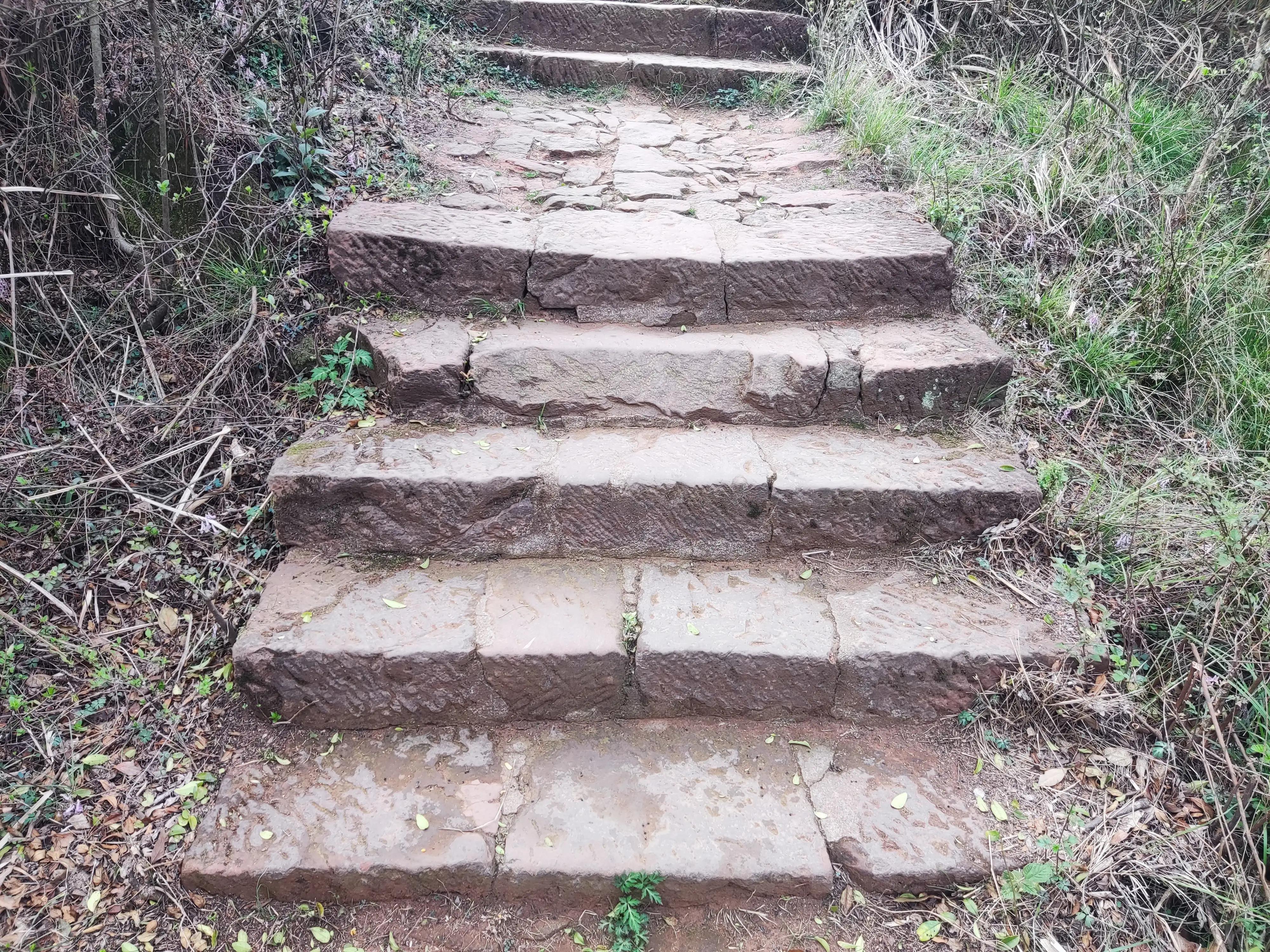 坐长途火车游中国,坐着火车旅行中国