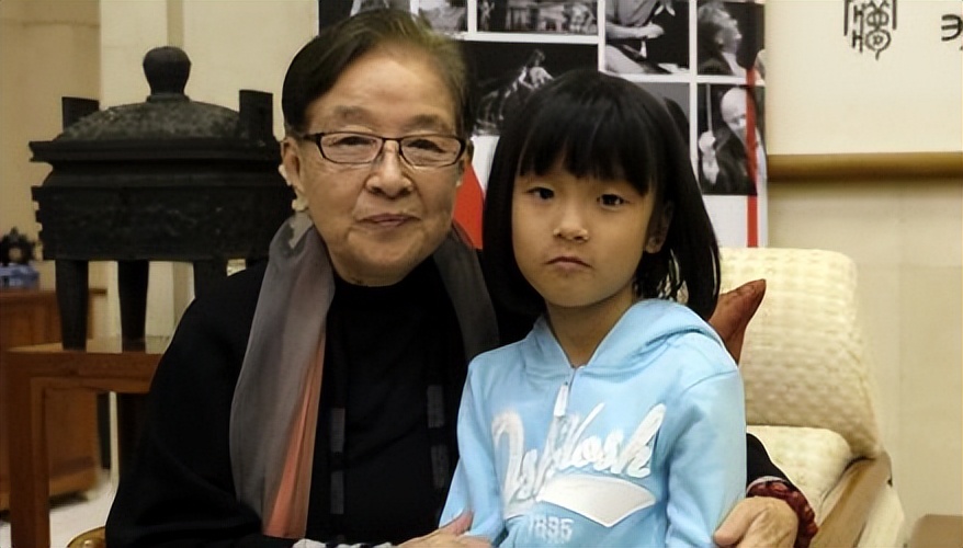 谷建芬的坎坷人生：晚年丈夫爱女相继离世，87岁的她如今怎样了？