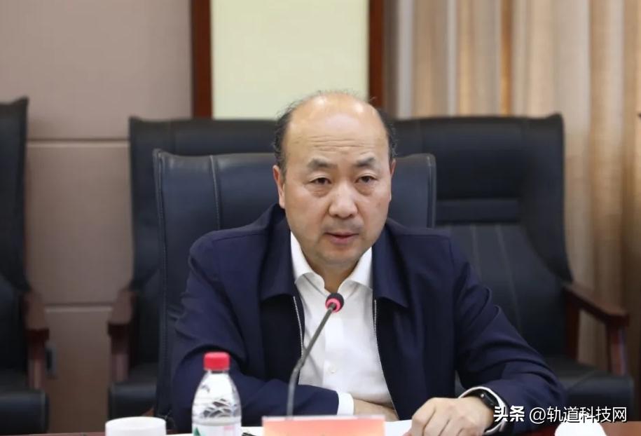 哈尔滨铁路局于树栋董事长,太原铁路局董事长和总经理是谁