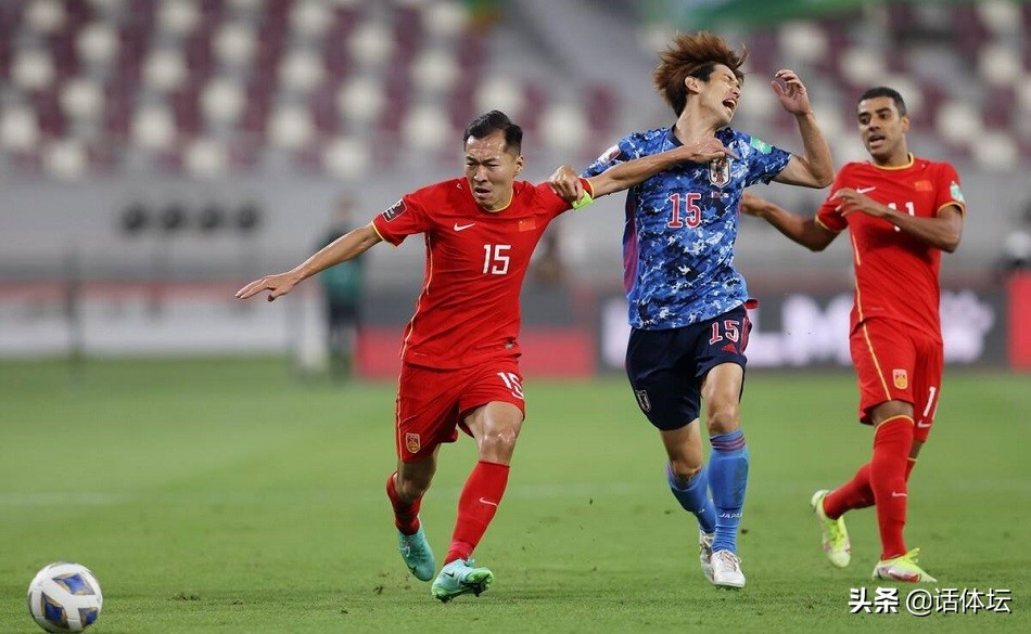 “骂1句国足,大红大紫”,你们扪心自问:到底是谁在蹭流量?