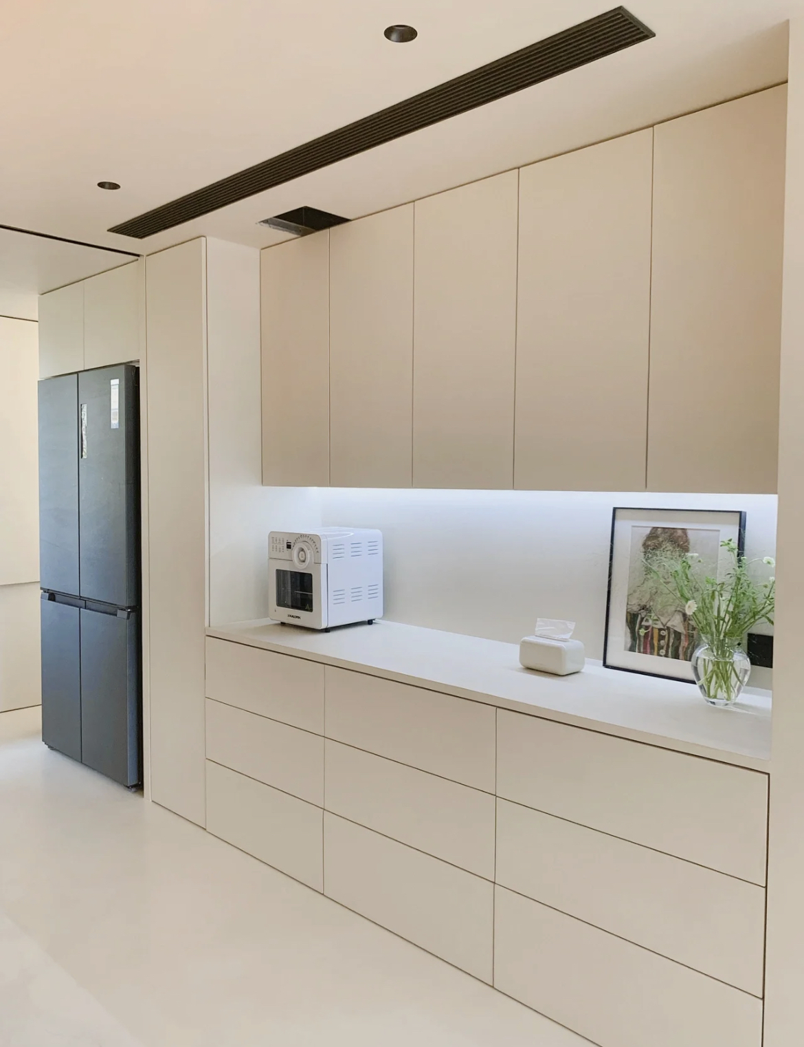 客餐厅搭配法则这三点一定要牢记,客餐厅的表选方形还是圆形