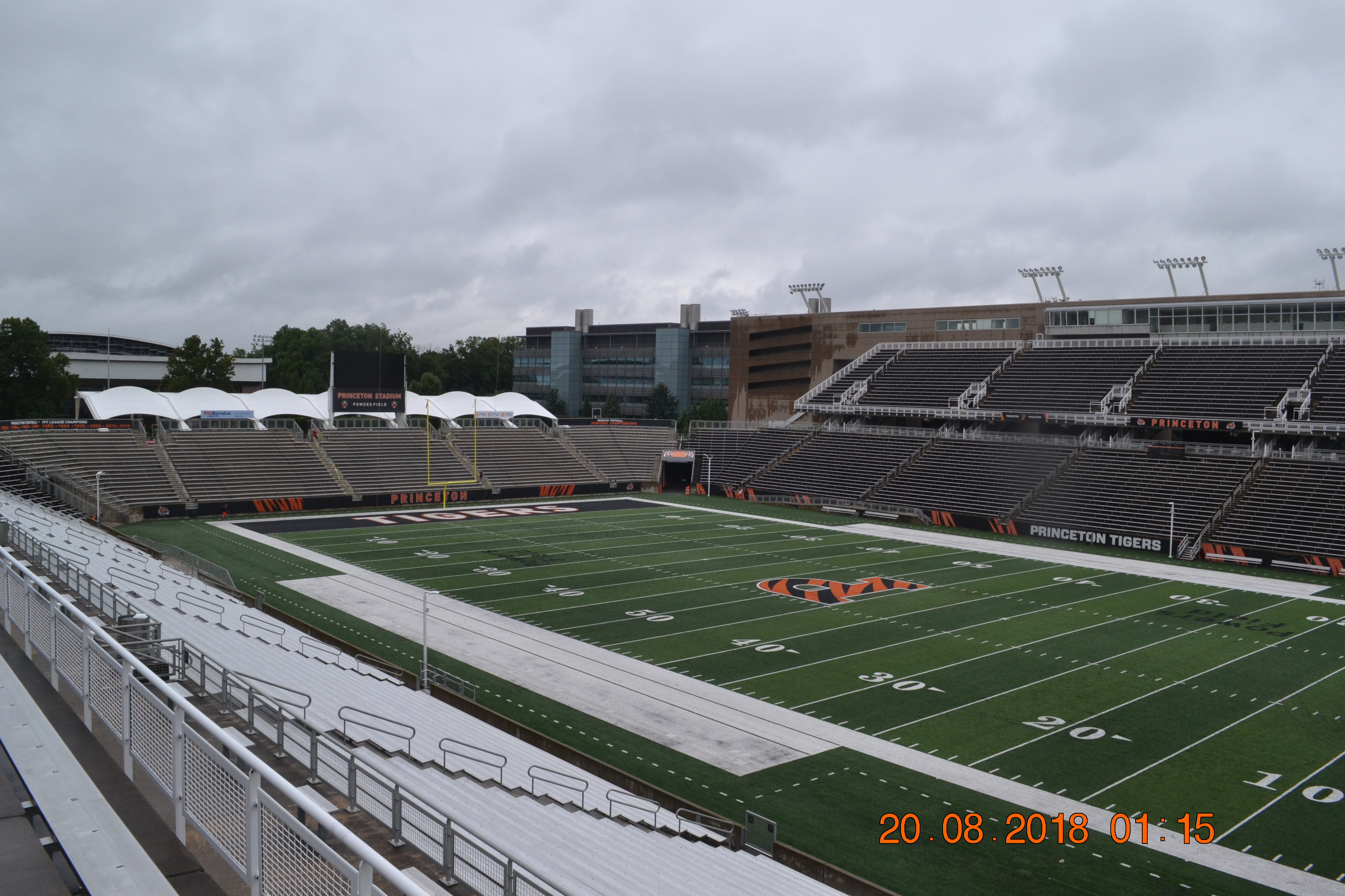 高校教师处境,高知人群更容易不快乐