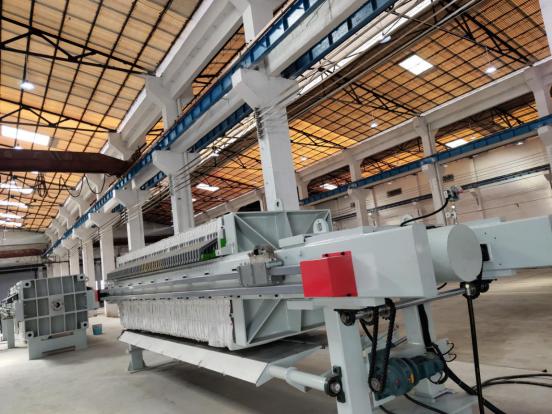 洗砂厂污水净化处理,洗砂泥浆处理设备比较