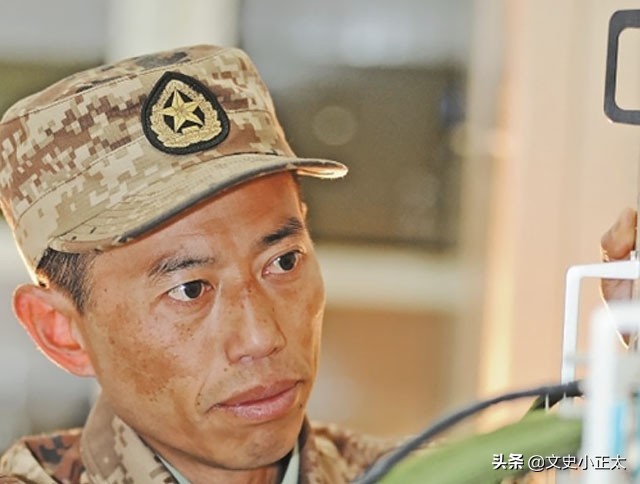 “兵王”王忠心：妻子“笑话”只长胡子不长职位，退役后过得如何