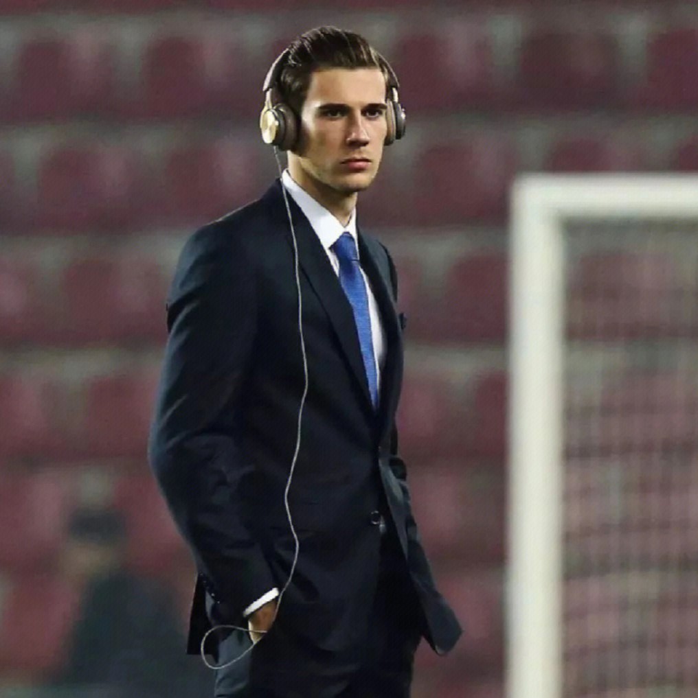 c罗内马尔告别卡塔尔世界杯,给世界杯球员颜值打分