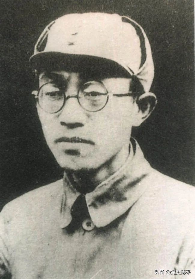 彭德怀评价刚正不阿的黄克诚：你比我还像彭德怀