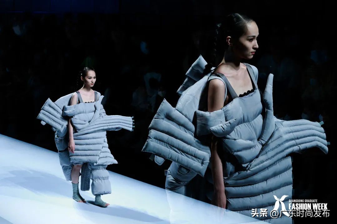 以设计致敬中国速度，广东职业技术学院服装设计毕业作品展演——2023中国（广东）大学生时装周