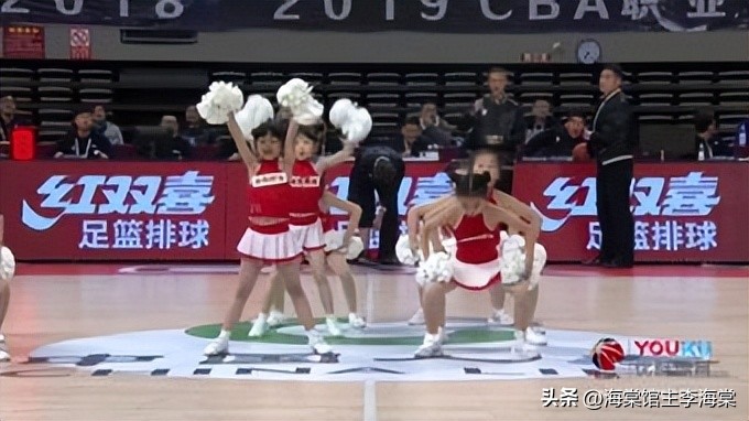 有广东自媒体爆料朱芳雨从美国回来以后可能退位王仕鹏上位？