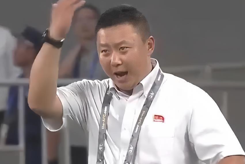 女足队员受伤倒地视频,女足受伤痛苦倒地不起