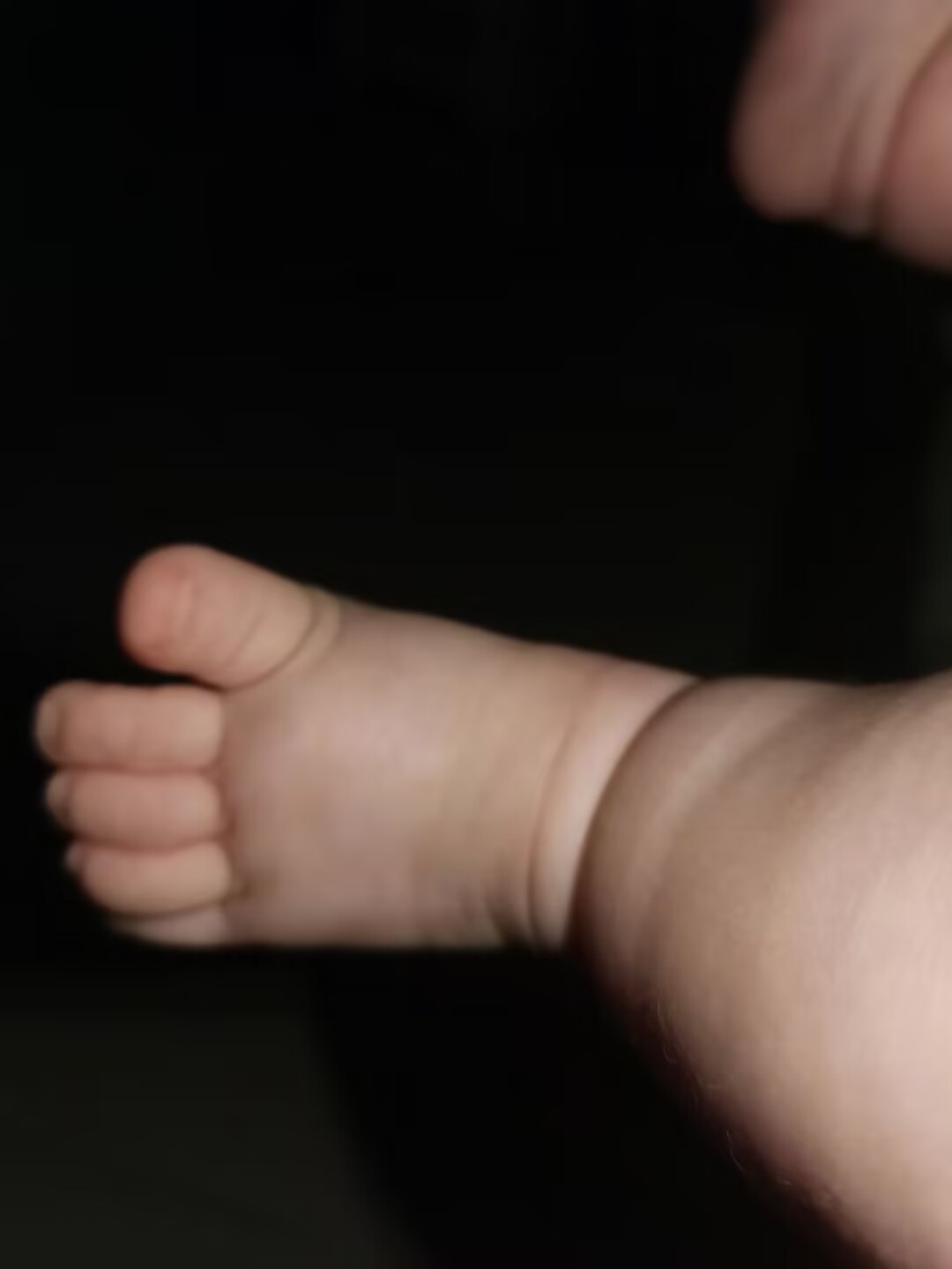 生娃需谨慎带娃有风险,生娃需谨慎养娃要用心