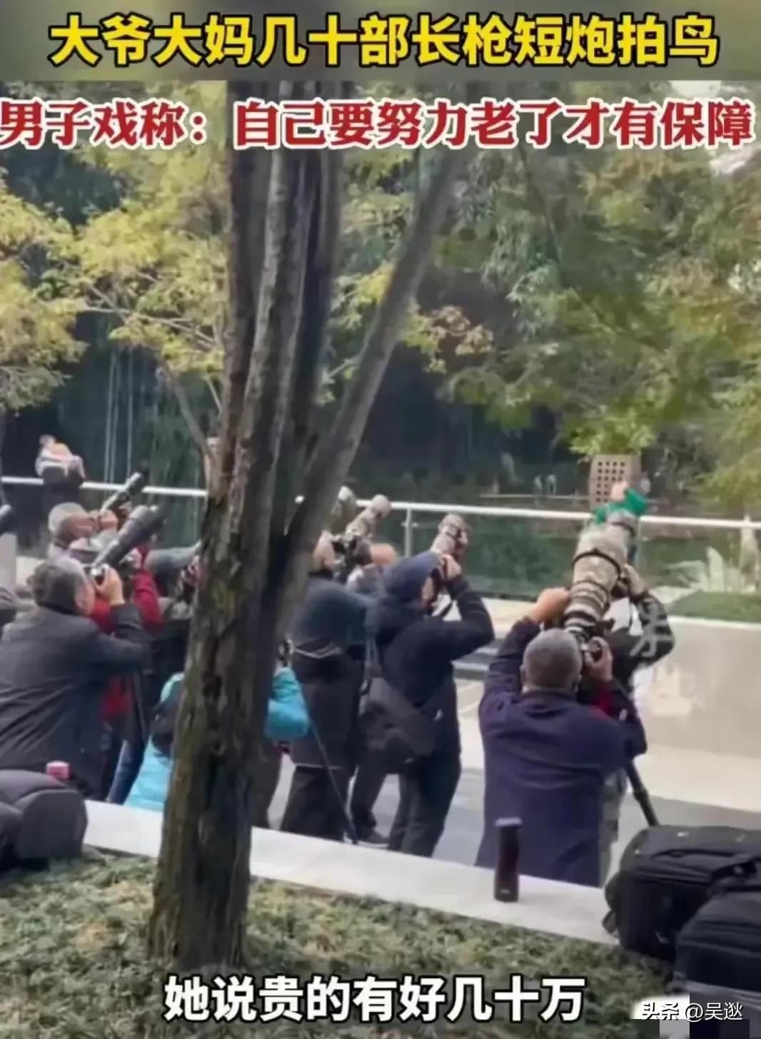 95后女孩外出打两份工,95后女生打四份工全年无休抖音