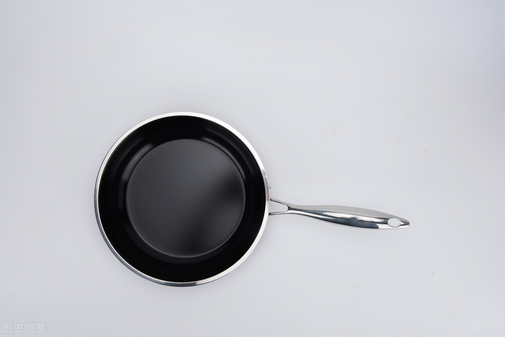 炒菜锅不要铁锅,炒菜锅怎么选铁锅不锈钢锅不粘锅