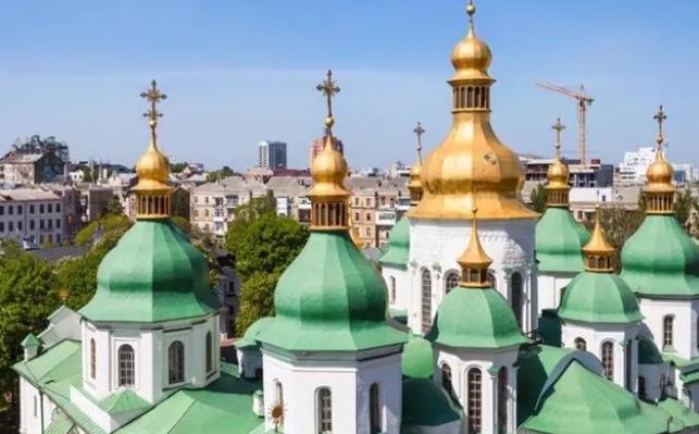 *交性**易泛滥、代孕合法，乌克兰女性是怎么沦落到今日地步的？