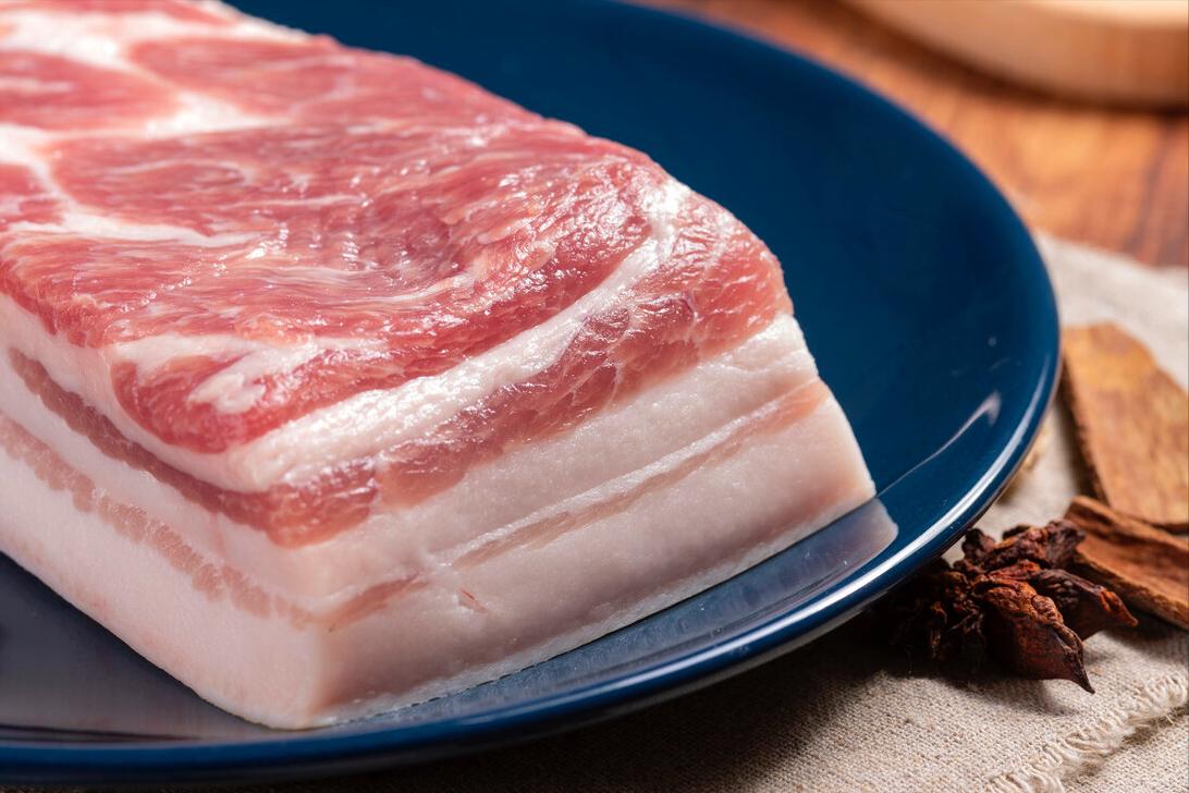 热盐腌腊肉还是冷盐腌腊肉,腊肉腌制方法6斤肉放多少盐最佳